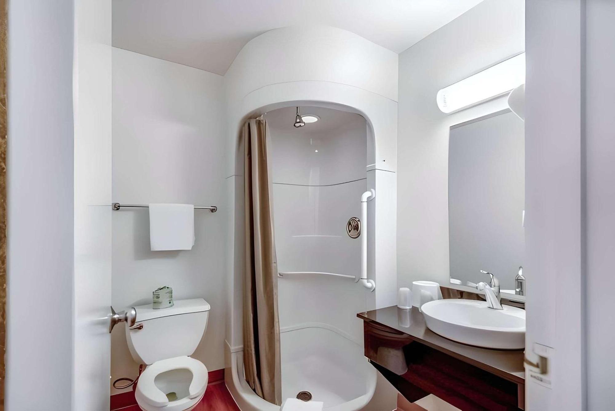 Park Inn By Radisson, تراساي المظهر الخارجي الصورة
