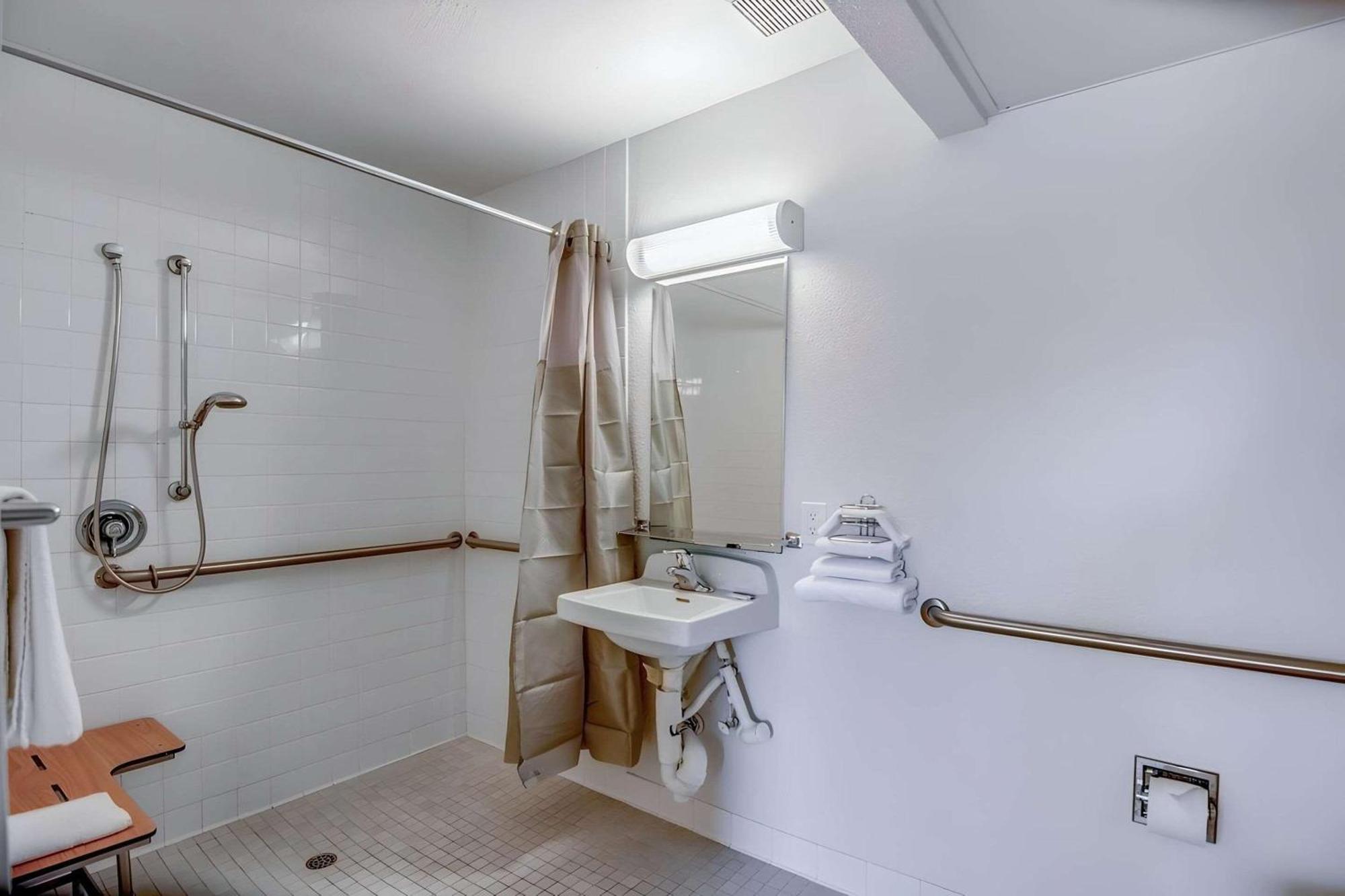 Park Inn By Radisson, تراساي المظهر الخارجي الصورة